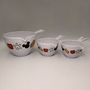 Disney Mickey Mouse Measuring Cups Set 3pc Nesting Pour Spout Baking Kitchen